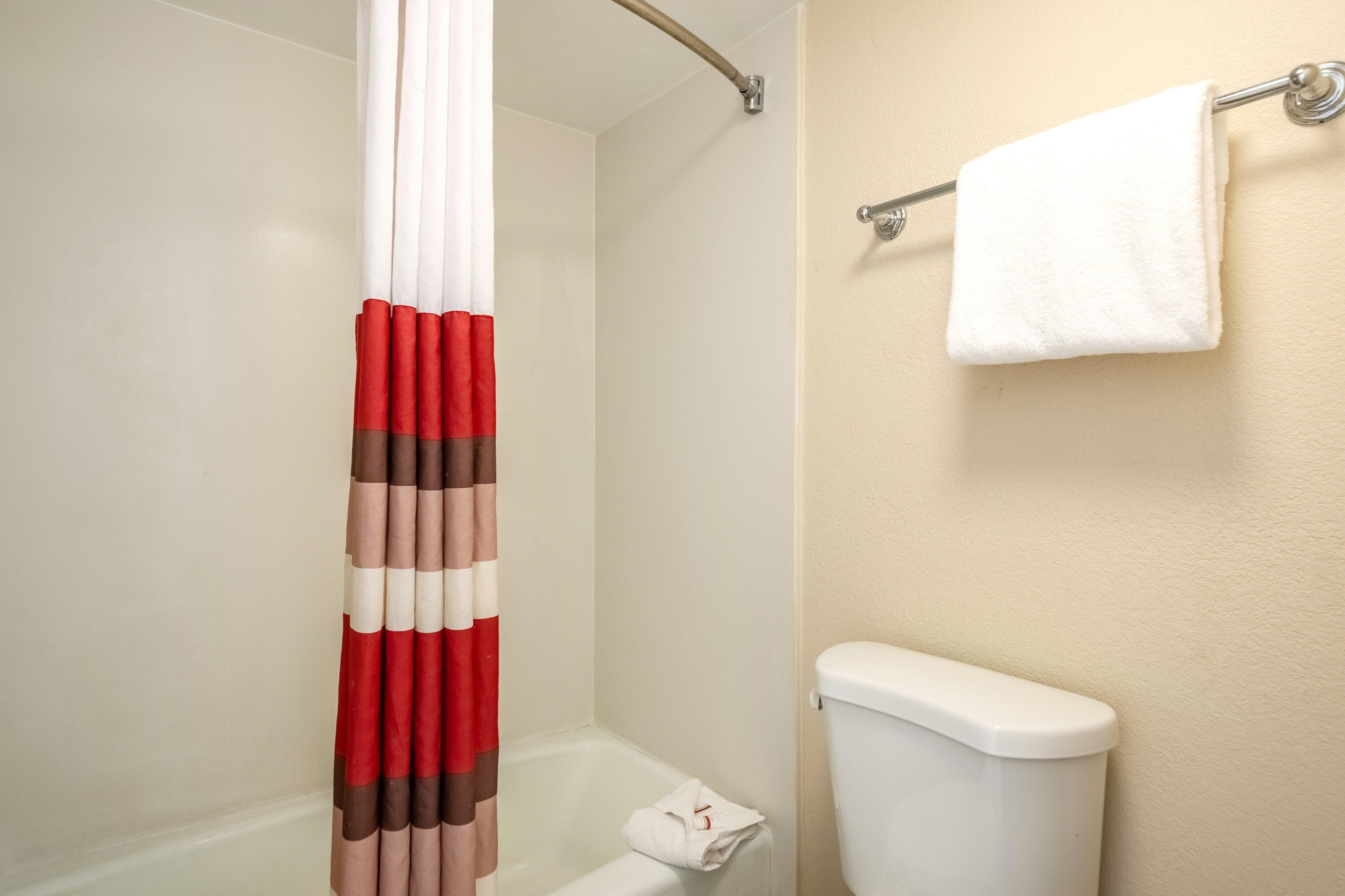 Red Roof Inn Tampa Bay - St. Petersburg Bagian luar foto