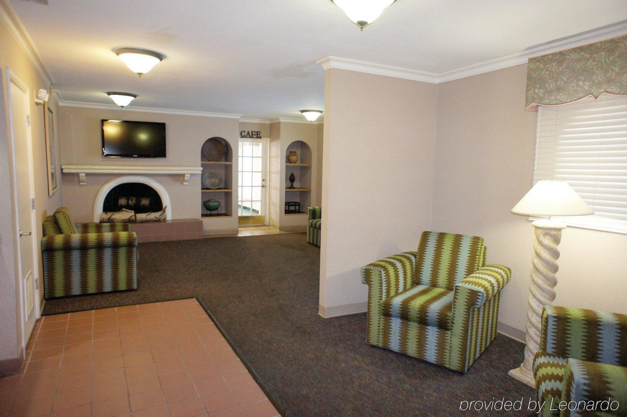 Red Roof Inn Tampa Bay - St. Petersburg Bagian luar foto